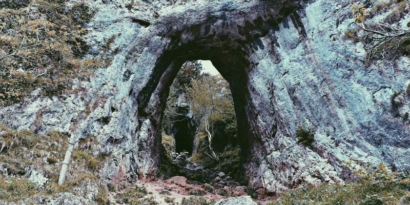 舒尔茨钥匙ID6：当赛博朋克美学照进现实的门禁革命